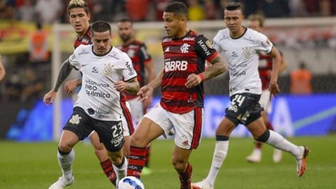 Corinthians e Flamengo. - Imagem: Marcelo Cortes/FLAMENGO