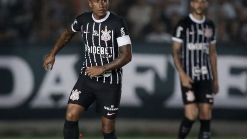 Corinthians vence o Londrina por 3 a 0 no estádio Olímpico Regional - Imagem: Reprodução/Instagram @corinthians