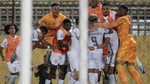 Corinthians venceu o São Bernardo por 2 a 0, no estádio 1° de Maio - Imagem: Reprodução/Instagram @corinthians