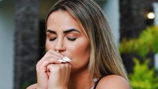 Deolane Bezerra aparece com rosto machucado após acidente grave - Imagem: Reprodução/Instagram