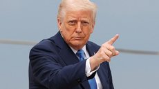 Decisão anula programa de Biden que protegia imigrantes da Venezuela, Cuba, Haiti e Nicarágua - Imagem: Reprodução / X / @deepstatediarie