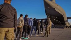Trump e a nova estratégia de controle imigratório - Imagem: Divulgação / Casa Branca
