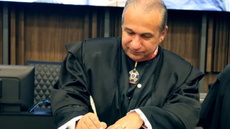Desembargador Magid Nauef Láuar foi afastado do cargo pelo CNJ - Imagem: Juarez Rodrigues/TJMG