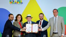 Presidente Lula lança o programa Desenrola Adimplentes, iniciativa destinada a ampliar o acesso ao crédito para trabalhadores informais que mantêm as contas em dia. - Imagem: Ricardo Stuckert / PR