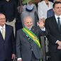 Presidente Luiz Inácio Lula da Silva acompanhado de diversos ministros e autoridades - Imagem: Reprodução / Fabio Rodrigues - Pozzebom / Agência Brasil