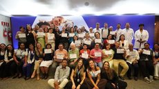 Encontro destacou relatos de pacientes que passaram pelo tratamento e alcançaram a remissão da doença - Imagem: Reprodução