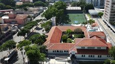 Vista geral do Centro Esportivo Educacional Barra Funda após revitalização concluída - Imagem: Reprodução/Renato Pinheiro/PrefSP