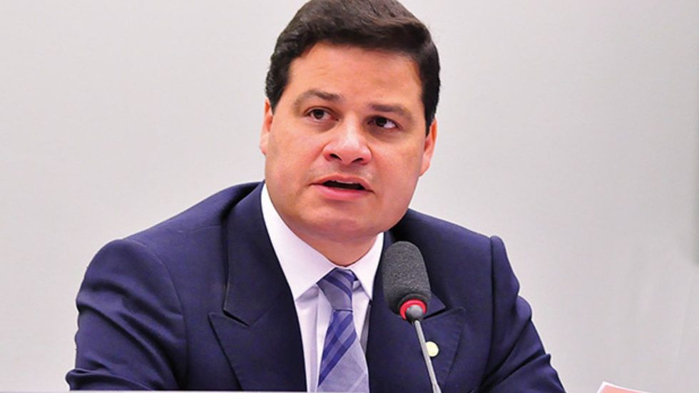União-PP no Paraná oficializa apoio a Sandro Alex