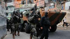 Relatos indicam sequência de tiroteios e impacto direto na rotina dos moradores - Imagem: Reprodução/Redes Sociais