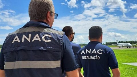 A ANAC quer saber a opinião dos brasileiros sobre a qualidade do transporte aéreo e serviços prestados por companhias e aeroportos - Imagem: Reprodução/Redes Sociais