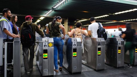 Com o ponto facultativo, serviços essenciais adotam esquemas diferentes - Imagem: Divulgação / Governo de São Paulo