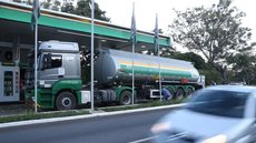 Subsídio atual de R$ 0,32 será somado ao novo incentivo, com custo total estimado em R$ 4 bilhões até junho - Imagem: Reprodução/ Marcello Casal jr/Agência Brasil