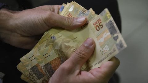 Banco Central libera hoje saques de dinheiro esquecido; veja como solicitar - Imagem: Agência Brasil