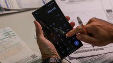 Nesta terça-feira, consumidores podem renegociar dívidas com até 99% de desconto em mais de 6 mil agências dos Correios - Imagem: Reprodução / Joedson Alves / Agencia Brasil