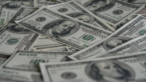 Dólar dispara após pacote de corte de gastos do governo ser aprovado - Imagem: Reprodução / Freepik
