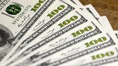 Com a imposição de tarifas, o dólar apresenta leve alta, mas acumula desvalorização de 1,13% na semana - Imagem: Reprodução / Pixabay