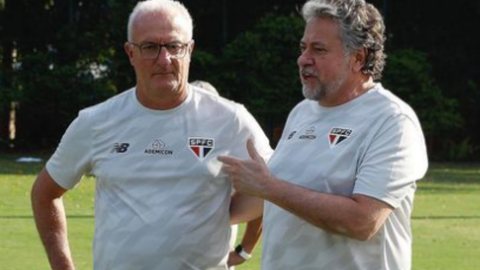 Dorival Júnior virou alvo da Confederação Brasileira de Futebol (CBF) após a volta de Ednaldo Rodrigues no comando da entidade - Imagem: Reprodução/Instagram @saopaulofc