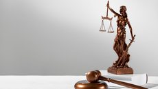 Dr. Corazza: a voz da razão e da experiência fala mais alto - Imagem: Reprodução / Freepik