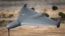 Drone Shahed-136, de origem iraniana, exibido em Kiev; modelo é utilizado em conflitos recentes e preocupa países do Oriente Médio. - Imagem: Reprodução