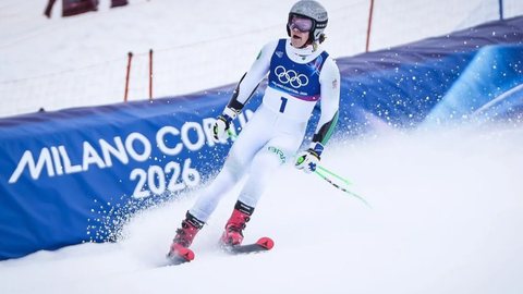 Lucas Pinheiro faz história com ouro inédito para o Brasil - Imagem: Reprodução / Rafael Bello / COB