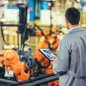 Apesar da queda geral, produtos farmacêuticos e automotivos se destacaram com altas expressivas, mostrando resiliência no setor - Imagem: Reprodução