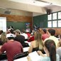 Número de brasileiros com ensino superior completo cresce, mas desafios na educação permanecem em várias regiões do país - Imagem: Reprodução/UCDB