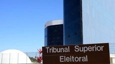 O Tribunal Superior Eleitoral abre o código-fonte das urnas eletrônicas, dando início ao processo eleitoral para as eleições de 2026 no Brasil - Imagem: Reprodução/TSE
