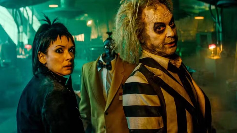 Em seu final de semana de estreia, "Beetlejuice 2" tem a 2ª maior bilheteira de setembro - Imagem: Divulgação / Warner Bros