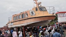 Embarcação naufraga em lago no Congo e resulta na morte de 78 pessoas - Imagem: Reprodução / BlueSky / @mynewzflash.bsky.social