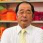 Empreendedor japonês, idealizador da Daiso, falece aos 80 anos - Imagem: Reprodução/ Instagram @japonhoy