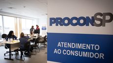 Estudo do Procon-SP mostra variações de até 100% nas taxas de juros de empréstimos consignados entre instituições financeiras - Imagem: Reprodução/Agência SP