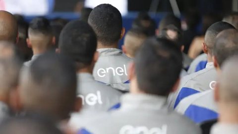 Prefeitura exige revisão após falhas no serviço e apagões que afetam milhões - Imagem: Reprodução / Paulo Pinto / Agência Brasil