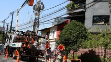 Ainda permanecem sem serviço aproximadamente 27 mil consumidores - Imagem: Reprodução / Rovena Rosa / Agência Brasil