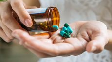 Prescrição de antibióticos por enfermeiros é autorizada em nova norma. - Imagem: Reprodução/Freepik.