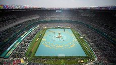 Autoridades mexicanas prenderam um jovem de 24 anos acusado de anunciar o aluguel de uma credencial oficial da Copa do Mundo de 2026 pelas redes sociais. - Imagem: REUTERS / Kai Pfaffenbach
