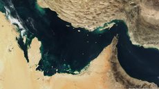Rota é responsável por cerca de 20% do petróleo comercializado no mundo. - Imagem: Picture-alliance/dpa/NASA/The Visible Earth