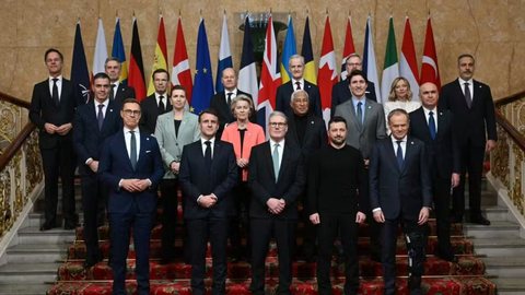 Reunião em Bruxelas discute financiamento conjunto para fortalecer a defesa europeia e a segurança na região. - Imagem: Reprodução | X (Twitter) - @AFPnews