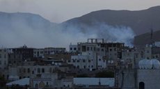 EUA e Reino Unido realizam ofensiva surpresa contra o grupo Houthi no Iémen - Imagem: Reprodução / BlueSky / @mm-ilpost-bot.bsky.social‬