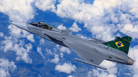 Primeiro caça supersônico F-39E Gripen produzido no Brasil é apresentado em Gavião Peixoto com presença de autoridades - Imagem: Sgt Johnson/Força Aérea Brasileira