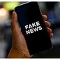 A Lei das Fake News é necessária, mas exige cautela! - Imagem: Reprodução | Agência Brasil