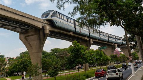 Falha no monotrilho trava Linha 15-Prata e afeta passageiros em SP - Imagem: Reprodução / Márcia Alves / CMSP
