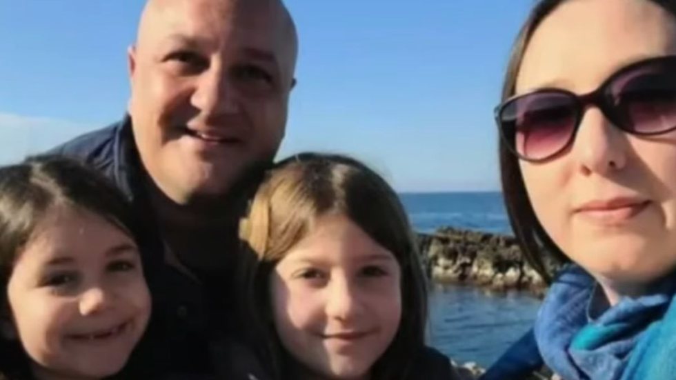 Uma mãe morreu tentando salvar a vida da filha em um incêndio, na residência da família. - Imagem: reprodução I CBS New York