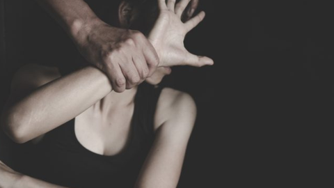 Mulheres seguem mais vulneráveis com disparada dos feminicídios em SP - Imagem: Reprodução