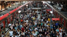 Movimento de passageiros na Estação Luz da CPTM - Imagem: Reprodução / Agência Brasil / Fernando Frazão