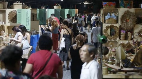 Com mais de 50 atrações culturais, o festival promete uma programação vibrante focada em música e danças tradicionais - Imagem: Reprodução / Paulo Pinto / Agência Brasil