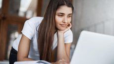 Fies: Inscrições encerram nesta terça - Imagem: Reprodução / Freepik