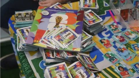 Bibliotecas de São Paulo oferecem álbuns e figurinhas da Copa gratuitamente até o dia 19 de junho - Imagem: Reprodução/Agência Brasil