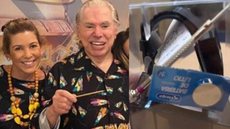 Filha de Silvio Santos encontra relógios com a voz do apresentador e se emociona - Imagem: Reprodução/ Instagram