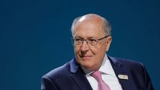 Após operação da CGU e PF, Alckmin afirma que o esquema de fraudes no INSS será encerrado e recursos serão recuperados para ressarcir aposentados - Imagem: REUTERS/Maxim Shemetov