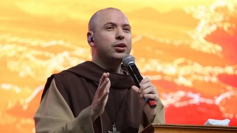 A defesa do Frei Gilson ainda não se manifestou sobre as acusações, que levantam questões sobre liberdade religiosa e discurso de ódio - Imagem: Divulgação